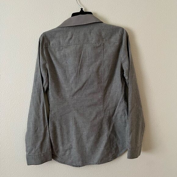 Elizabeth and James Botton Down Shirt sz S - Picture 2 of 6